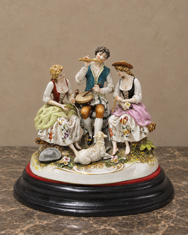 Salvador Mallol Porcelain Musicians with Lamb
