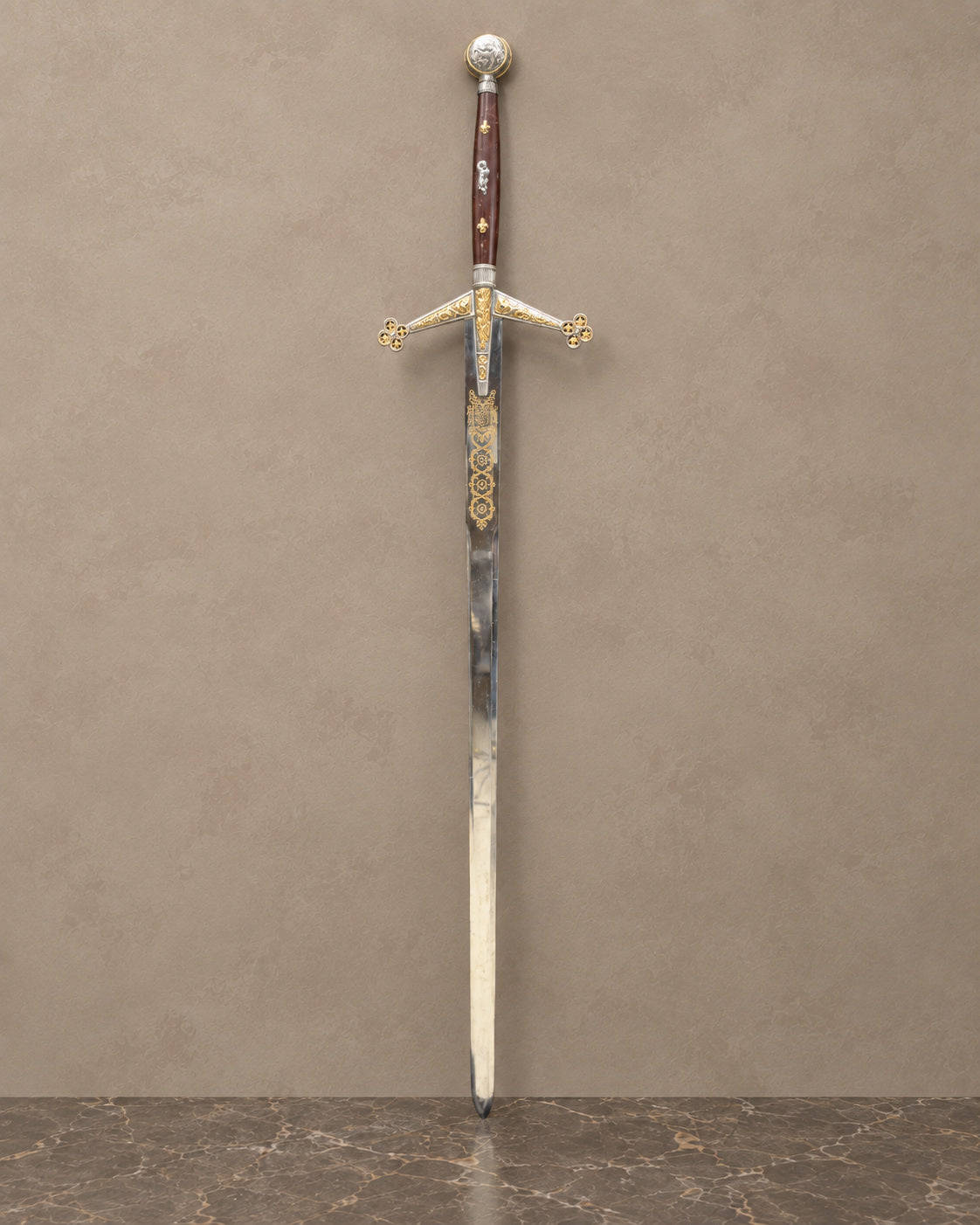 Spanish Decorative Sword with Wood-Finish Hilt — main view