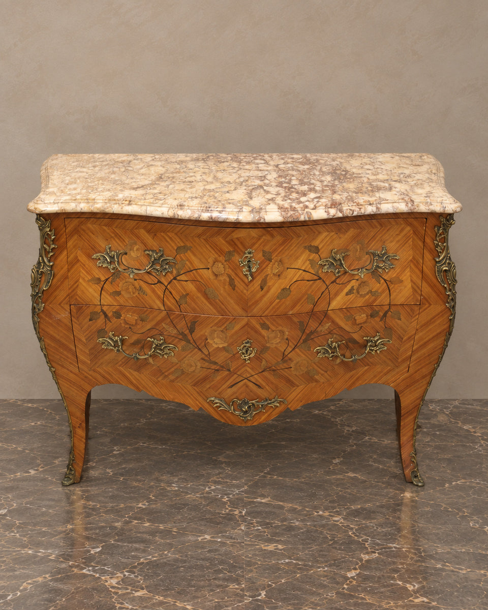 Bombé-Kommode im Louis-XV-Stil mit floraler Marketerie