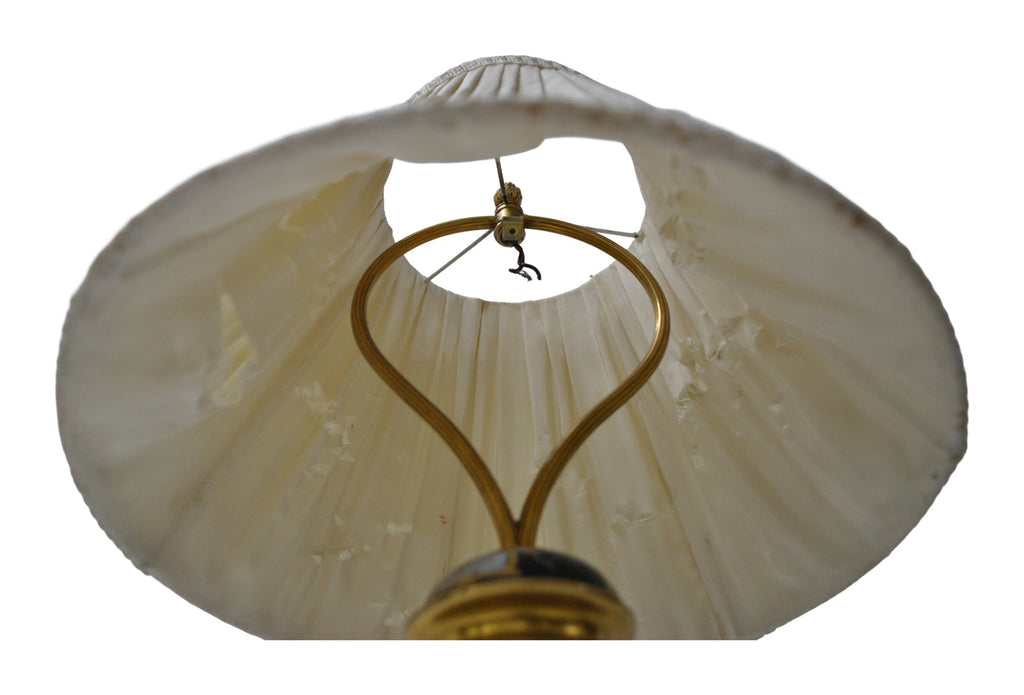 Romantic-Scene Porcelain Table Lamp — original detail view 2