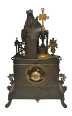 Original rear view of the mantel clock with its movement visible